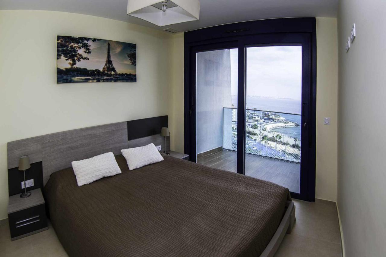 Apartamento Sea Senses Victoria Frente Al Mar 托雷维耶哈 外观 照片