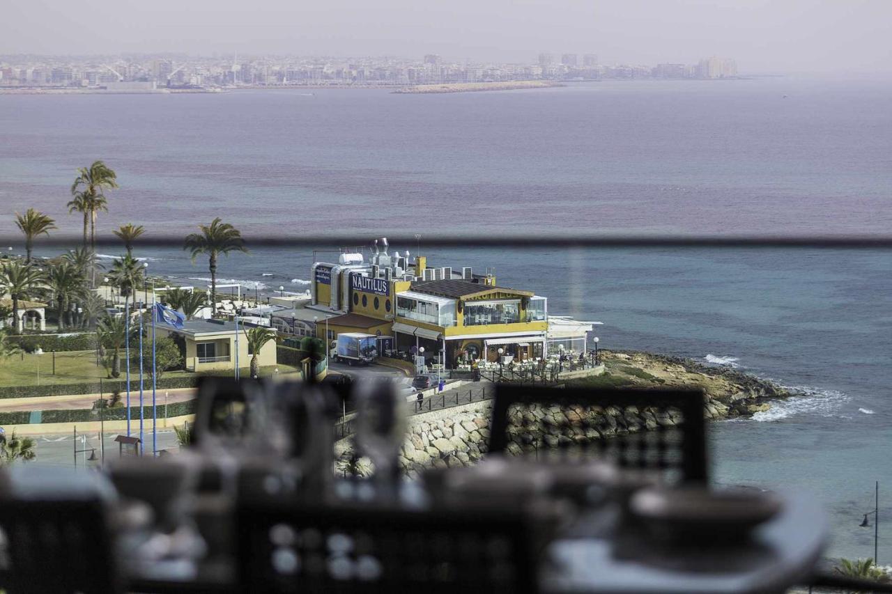Apartamento Sea Senses Victoria Frente Al Mar 托雷维耶哈 外观 照片