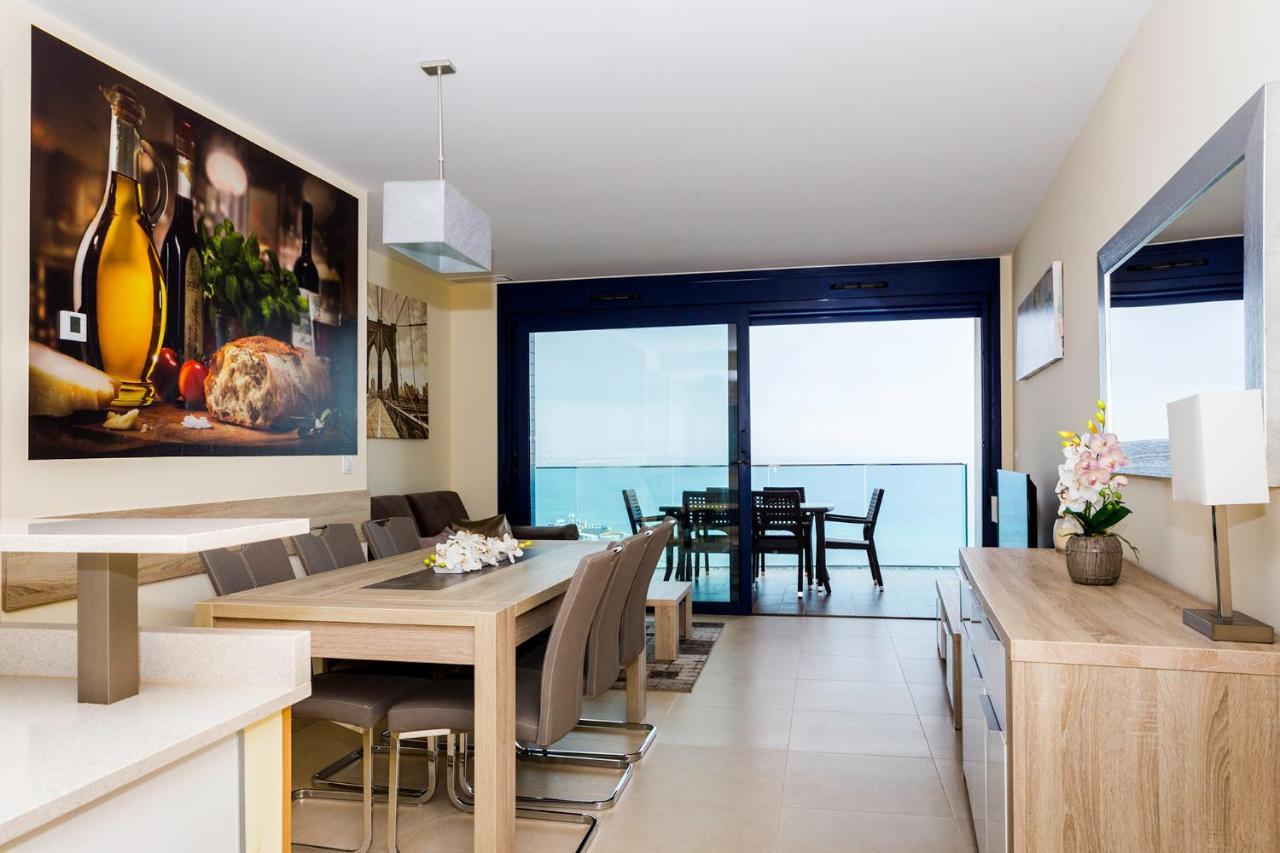 Apartamento Sea Senses Victoria Frente Al Mar 托雷维耶哈 外观 照片